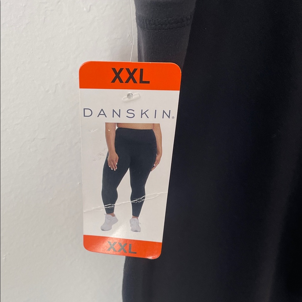 Danskin Women's Ultra High Legging Tight with Pockets XXL. Black Salt / Z7 - Picture 4 of 8